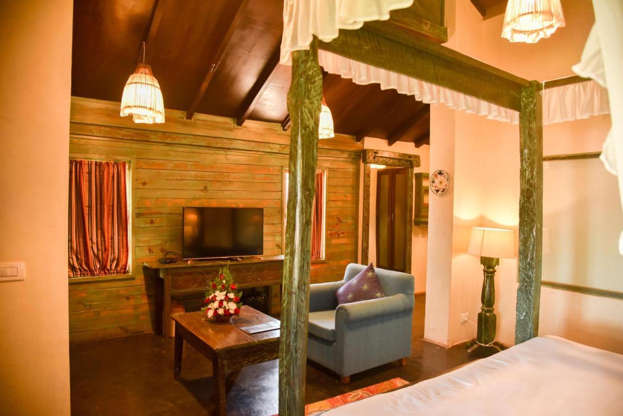 Oxygen Resorts Morjim, Goa Exteriör bild